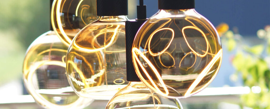 Segula LED floating line